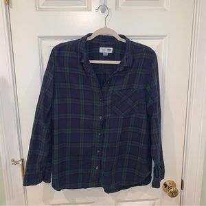 Old Navy Plaid Button Up Shirt Green and Blue Size L